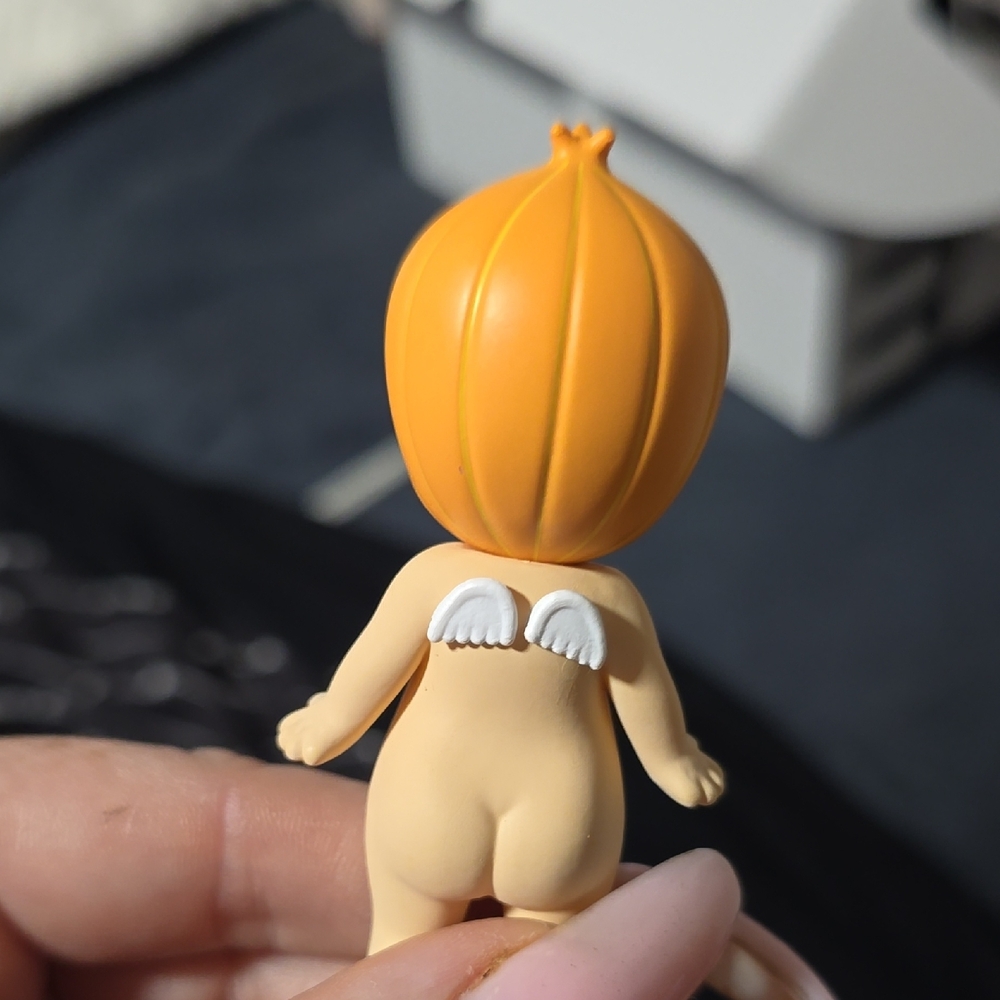 Vegetable Series Figure - Onion 100% Authentic - Picture 4 of 13